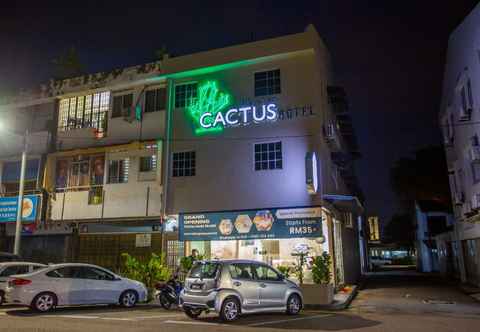 Exterior The Cave by Cactus Hotel Skudai