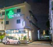 Exterior 3 The Cave by Cactus Hotel Skudai
