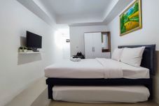 Ruang Umum Well Design and Comfort Studio at Paltrow City Apartment By Travelio