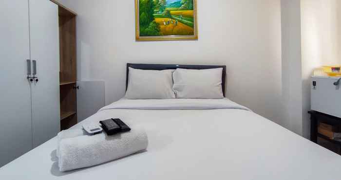 Bilik Tidur Well Design and Comfort Studio at Paltrow City Apartment By Travelio