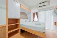 Bilik Tidur Minimalist Studio Room at Pacific Garden Alam Sutera Apartment near Campus By Travelio