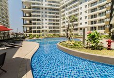 สระว่ายน้ำ 5 Stunning Studio Room Apartment at Gateway Pasteur By Travelio