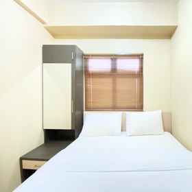 Bedroom 1 2BR Thiết kế hiện đại tại Suites @Metro Apartment By Travelio, Khách sạn Toko & Kost'an Rizky