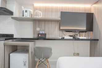 Common Space 4 Studio Nice at 11th Floor Transpark Cibubur Apartment By Travelio