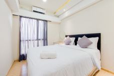 臥室 Comfy and Well Designed 2BR Sky House BSD Apartment By Travelio