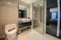 In-room Bathroom Spacious Combined Studio at Warhol (W/R) Residence Apartment By Travelio