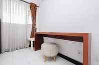 Common Space Elegant and Nice 1BR at The Wave Kuningan Apartment By Travelio