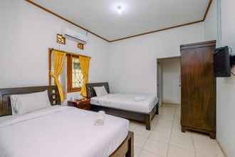 Bangunan 4 Studio Room Comfort Stay at Graha Wishnu Guest House By Travelio