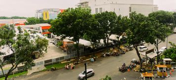 Bangunan 6 Warm and Minimalist Studio at Transpark Bintaro Apartment By Travelio