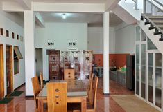 기타 6 Rose House Dieng Syariah
