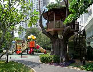 Exterior 2 Comfy 1BR Apartment at The Mansion Kemayoran By Travelio