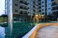 Lobby Well Furnished Studio Room Apartment at Signature Park Grande By Travelio