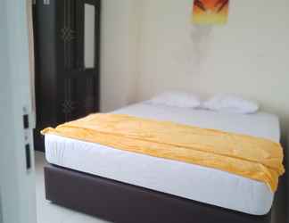 Bedroom 2 Alamay Room at Bogorienze Resort