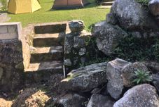 外部的 Riverman Glamping Tents