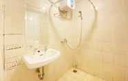 In-room Bathroom 4 Best Choice 1BR at Parahyangan Residence Apartment By Travelio