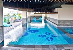 游泳池 7 Luxury 2BR at Tamansari La Grande Apartment By Travelio