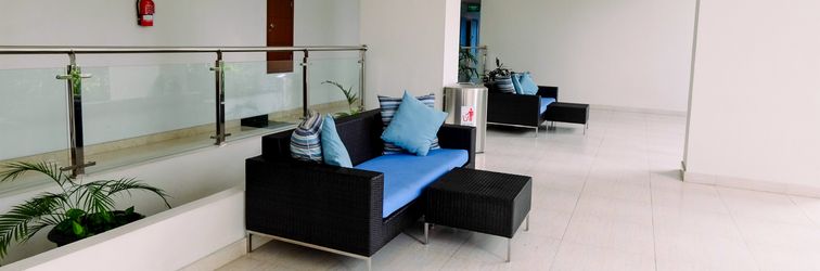 大堂 Comfort and Modern Studio Apartment at Capitol Park Residence By Travelio