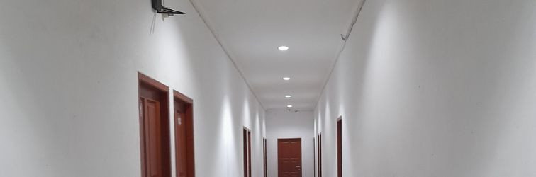 ロビー Hotel Express Inn