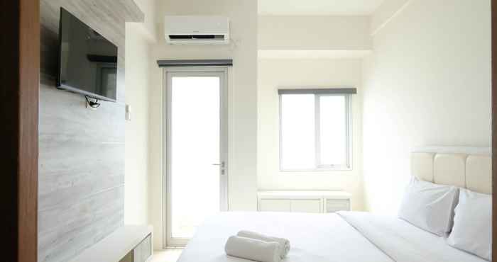 Bedroom Cozy Stay and Best 1BR Apartment at Pavilion Permata By Travelio