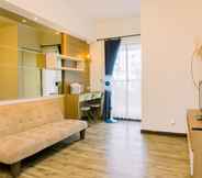 Common Space 3 Good Deal and Comfy 2BR at M-Town Residence Apartment By Travelio