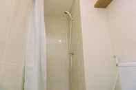 Toilet Kamar Good Deal and Comfy 2BR at M-Town Residence Apartment By Travelio