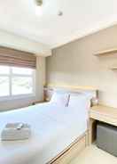 BEDROOM Clean and Cozy 1BR Apartment at Parahyangan Residence By Travelio