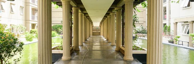 Lobby Nice Stay and Elegant 2BR at Grand Palace Kemayoran Apartment By Travelio