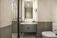 In-room Bathroom Citadines Connect Rochester Singapore