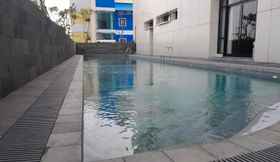 Swimming Pool 3 UNS Tower Hotel