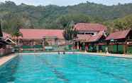 Swimming Pool 5 Mahkota Sutis Hotel