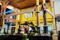 Lobby Mahkota Sutis Hotel