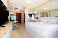 Lobi Comfy Spacious Studio Signature Park Grande By Travelio