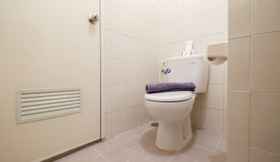 In-room Bathroom 3 Comfy Spacious Studio Signature Park Grande By Travelio