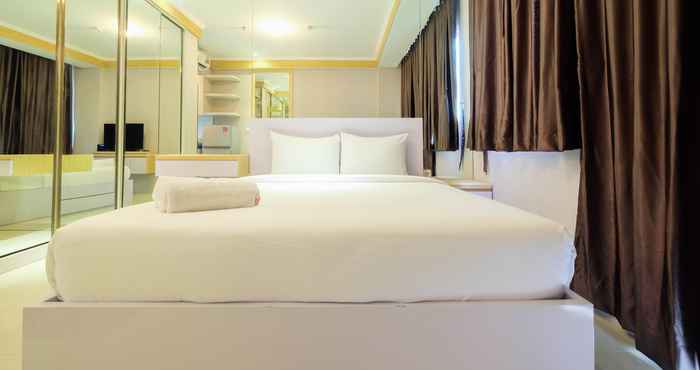 Kamar Tidur Comfy Spacious Studio Signature Park Grande By Travelio