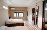 Kamar Tidur 3 Warm Pool and Mountain View Villa 