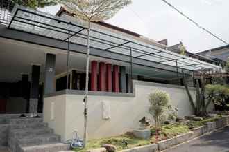 Bangunan 4 Warm Pool and Mountain View Villa 