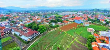 Nearby View and Attractions 6 Minimalist Studio Apartment at Oxford Jatinangor By Travelio