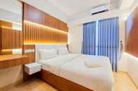 Bedroom Modern and Fully Furnished 2BR Apartment at Sky House BSD By Travelio