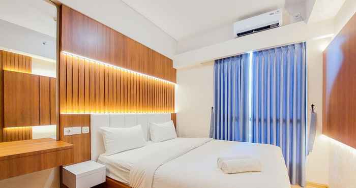 Bedroom Modern and Fully Furnished 2BR Apartment at Sky House BSD By Travelio