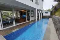 Swimming Pool Platinum Yellow Bandung Villa 24pax Private Pool