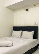 BEDROOM Simply and Cozy Stay Studio at Sentraland Cengkareng Apartment By Travelio