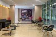 Lobi Simply and Cozy Stay Studio at Sentraland Cengkareng Apartment By Travelio