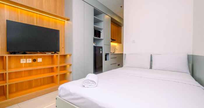 Phòng ngủ Simply Look Studio at The Newton 1 Ciputra World 2 Apartment By Travelio
