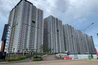 ภายนอกอาคาร Comfortable and Simply 2BR Apartment Tokyo Riverside PIK 2 By Travelio