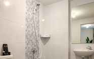 In-room Bathroom 5 Comfortable and Simply 2BR Apartment Tokyo Riverside PIK 2 By Travelio