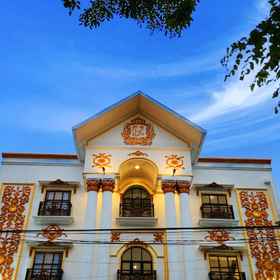Exterior / Building1King Royal Hotel,Wisata Argo Kaligua Brebes/Banyumas飯店
