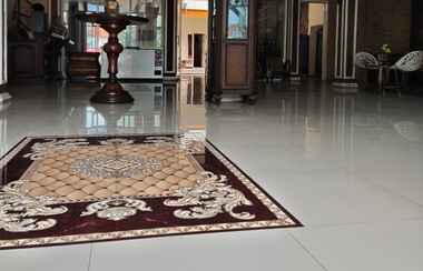 Lobby 2 MOJOKERTO CLASSIC HOMESTAY