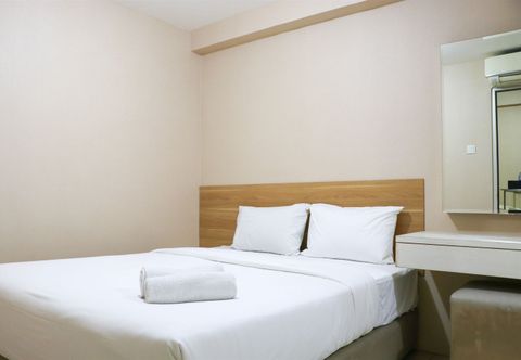 Kamar Tidur Tidy and Cozy Living 2BR Green Bay Pluit Apartment By Travelio