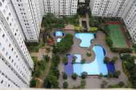 Nearby View and Attractions Tidy and Cozy Living 2BR Green Bay Pluit Apartment By Travelio