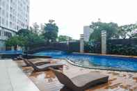 Lobby Relax and Nice 1BR at Grand Sungkono Lagoon Apartment By Travelio